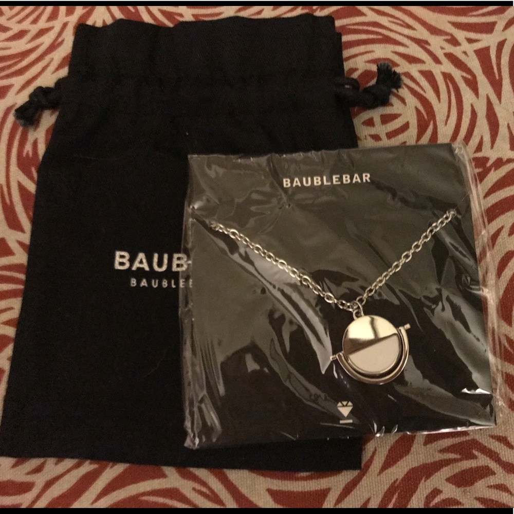 PopSugar BAUBLEBAR Snowfall EXCLUSIVE Pendant NIB - Picture 7 of 8